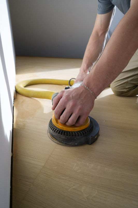 Staubfreies Schleifen von Parkett durch RTR Bodenleger nahe Wien